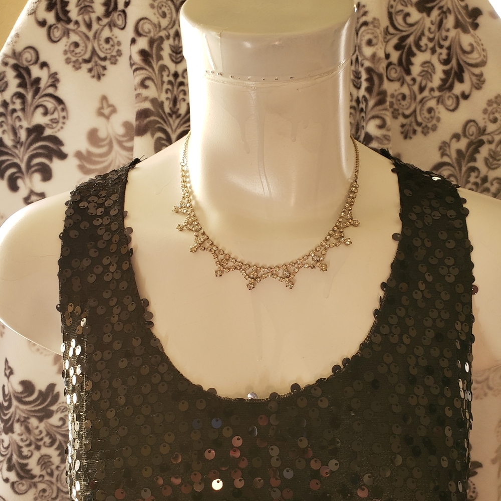 🌺 Necklace for Formal Occasion 🌺 - Picture 3 of 3